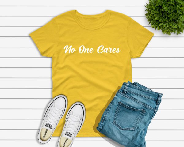 No one cares t-shirt yellow